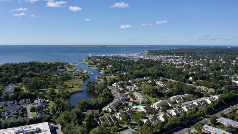 What August Buyers Should Know About Coastal Properties on Long Island | Laffey Real Estate
